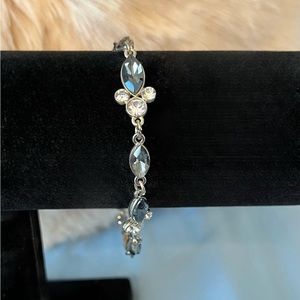 ***NOT FOR SALE*** New Mickey Mouse Diamond Simulant Bracelet